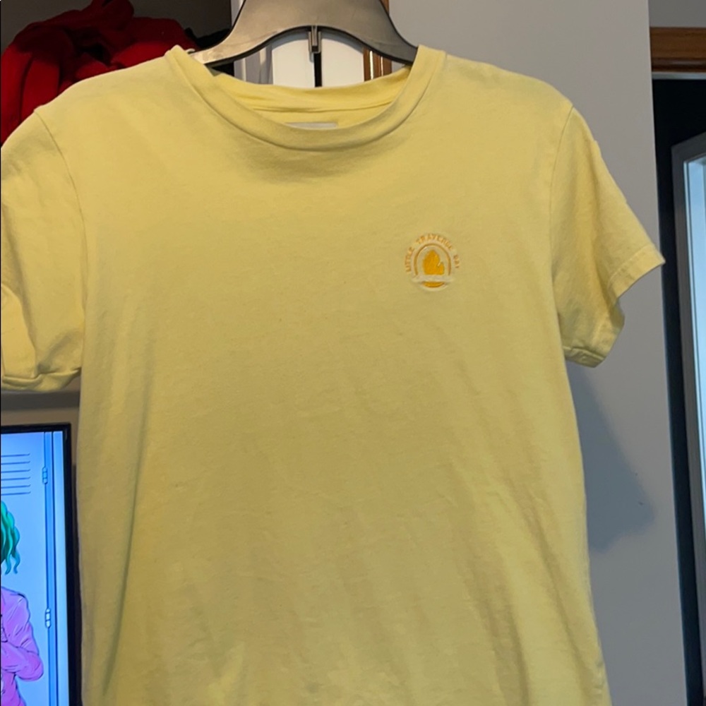 Baby yellow golf tee